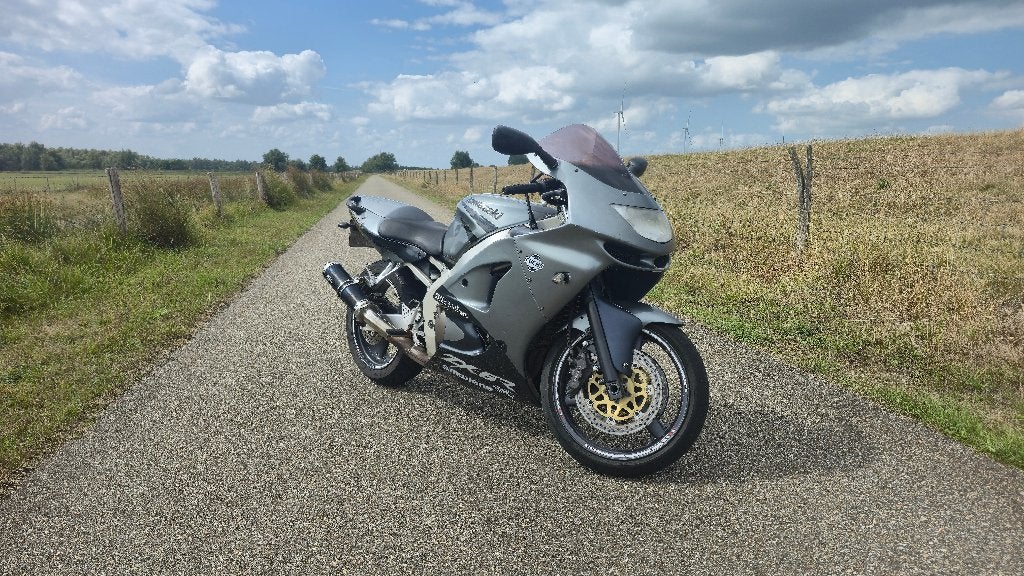 Kawasaki Ninja ZX-6R 1998 op A2, Motoren, Sportuitlaat, 4 cilinders, Motorrijbewijs A, Gebruikt