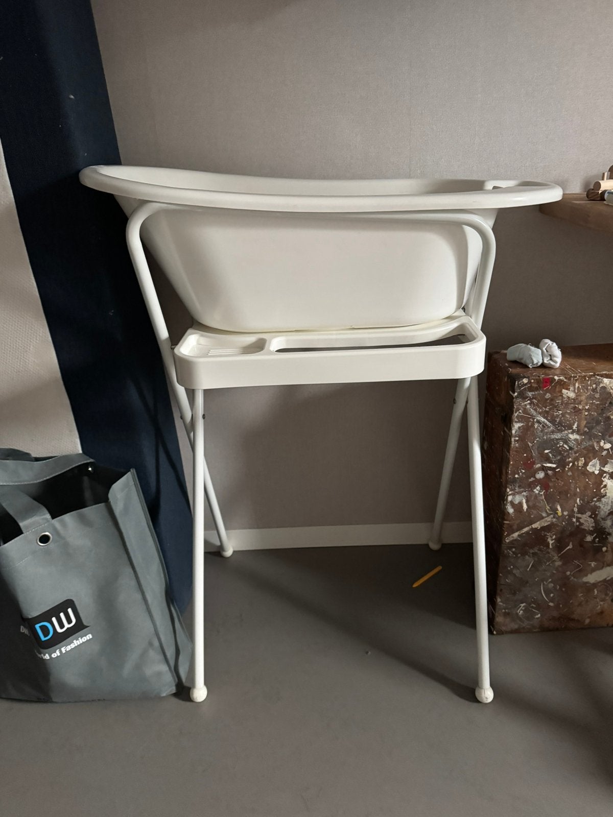 Babybadje op standaard GRATIS, Gebruikt, Badje, Standaard, Ophalen
