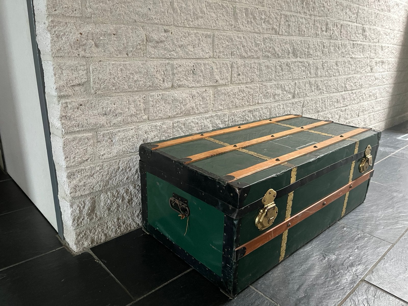 Orginele kist , die vroeger op veerboot ging, Ophalen, Gebruikt, 100 tot 150 cm, 50 tot 75 cm