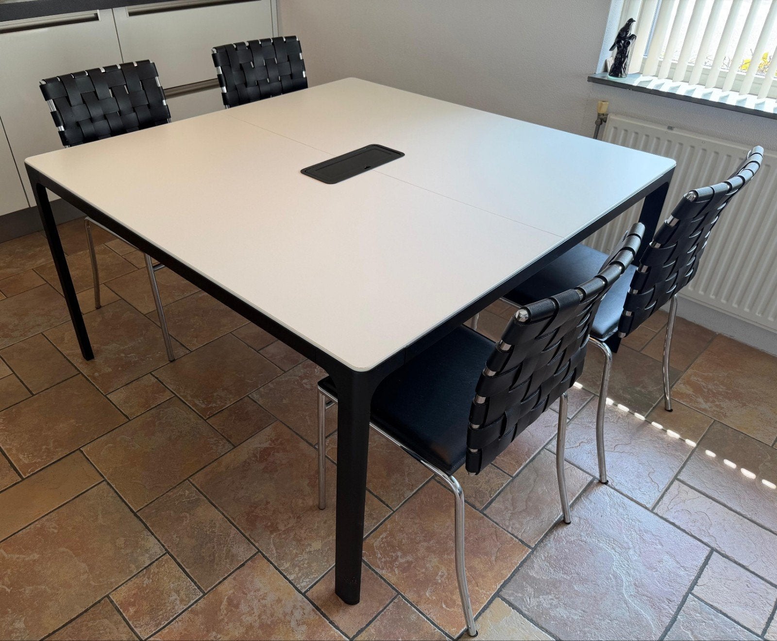Tafel IKEA BEKANT, Ophalen, Zo goed als nieuw, Rechthoekig, 50 tot 100 cm
