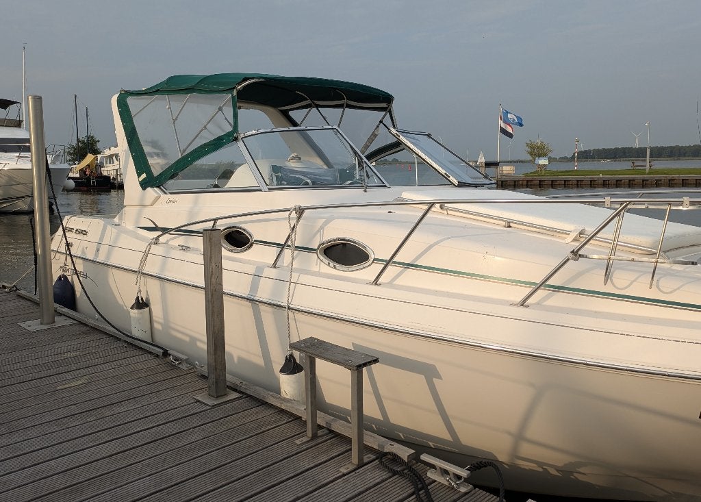 Monterey 276 Weekend cruiser – Mercruiser MAG 350 (2009), Watersport en Boten, Overige merken, Gebruikt, Walstroom, Binnenboordmotor