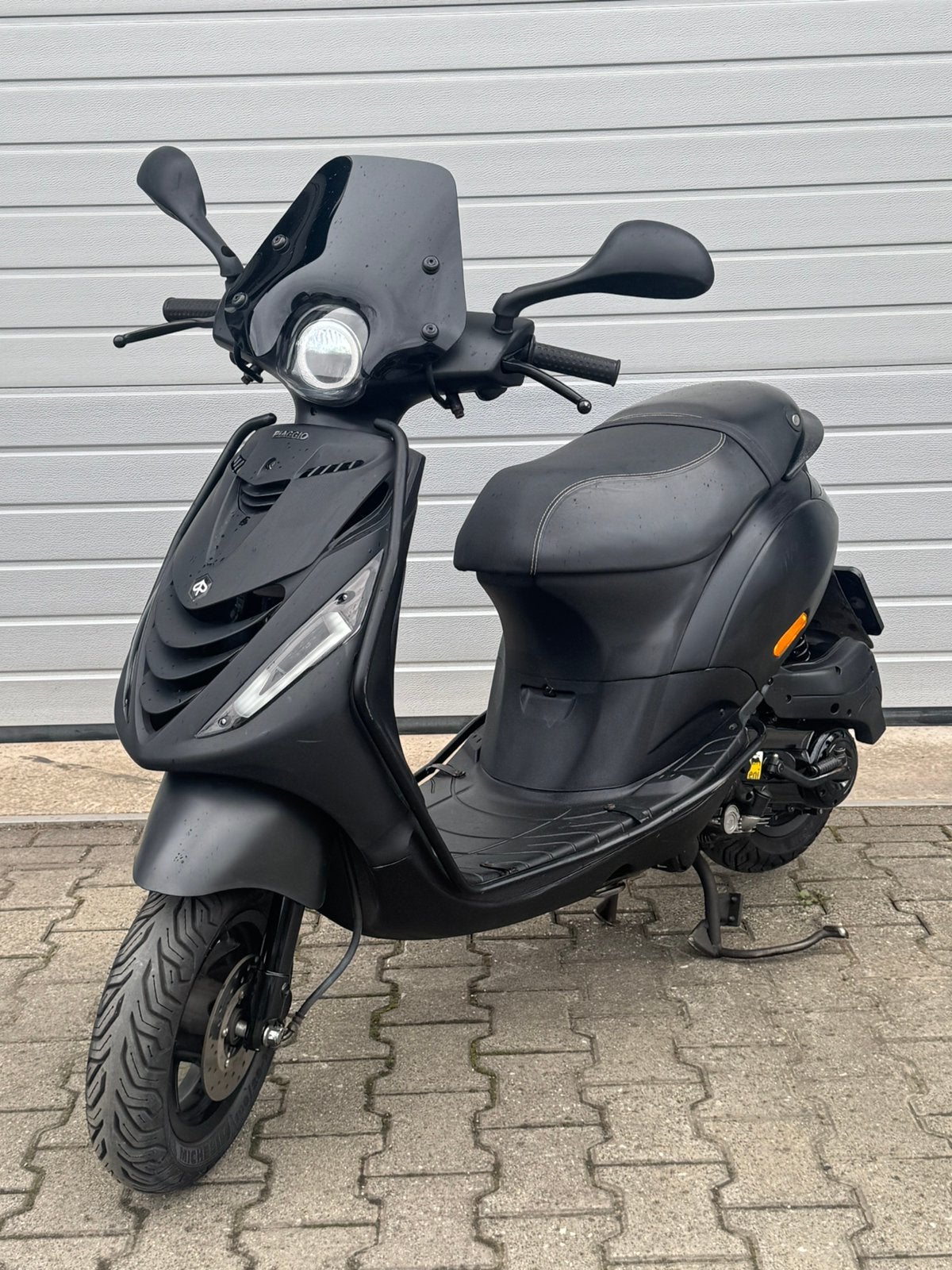 Piaggio zip 2017 Brom, Fietsen en Brommers, Ophalen of Verzenden, Zo goed als nieuw, Overige typen, Piaggio