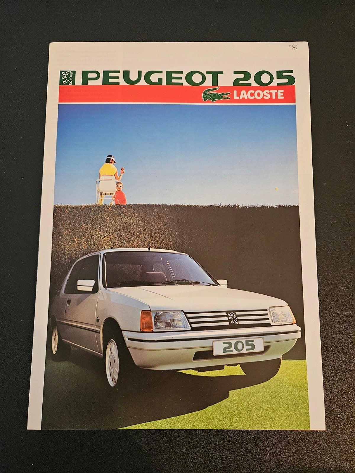 Brochure Peugeot 205 Lacoste 1986, Boeken, Auto's | Folders en Tijdschriften, Ophalen of Verzenden, Zo goed als nieuw, Peugeot
