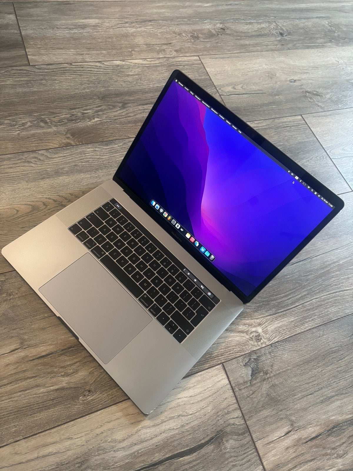 MacBook Pro 15-inch (2018) | i7 | 32GB | 2TB SSD | Touch Bar, Gebruikt, 2 tot 3 Ghz, Ophalen, MacBook Pro