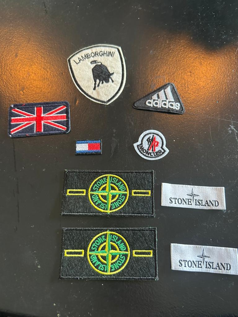 stone island tommy moncler lamborghini embleem patches, Hobby en Vrije tijd, Borduren en Borduurmachines, Ophalen of Verzenden
