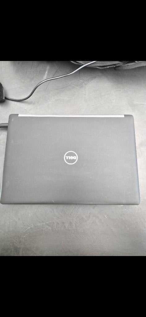 Dell Latitude 5280 Laptop met Intel HD Graphics 620, Ophalen, Met videokaart, 2 tot 3 Ghz, Qwerty