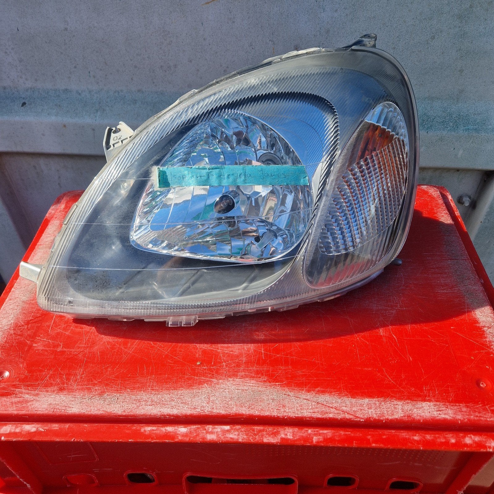 Koplamp Toyota Yaris - Gebruikt, Ophalen of Verzenden, Gebruikt, Toyota