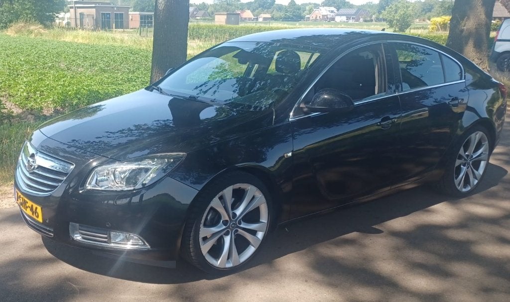Opel Insignia 1.4 Turbo 103KW 5-DRS 2013 Zwart met trekhaak, Auto's, Opel, Voorwielaandrijving, 1250 kg, 4 cilinders, Zwart