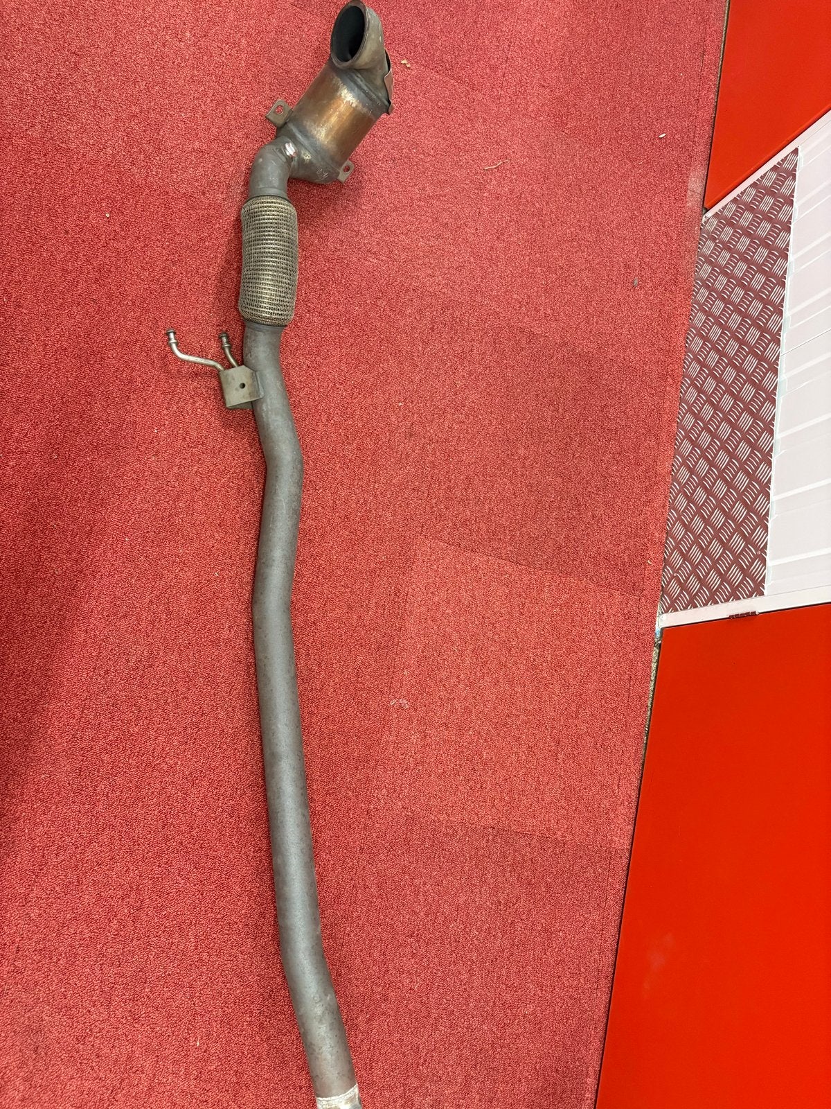 Downpipe VW Golf MK7R origineel met cat, Auto-onderdelen, Ophalen, Gebruikt, Volkswagen