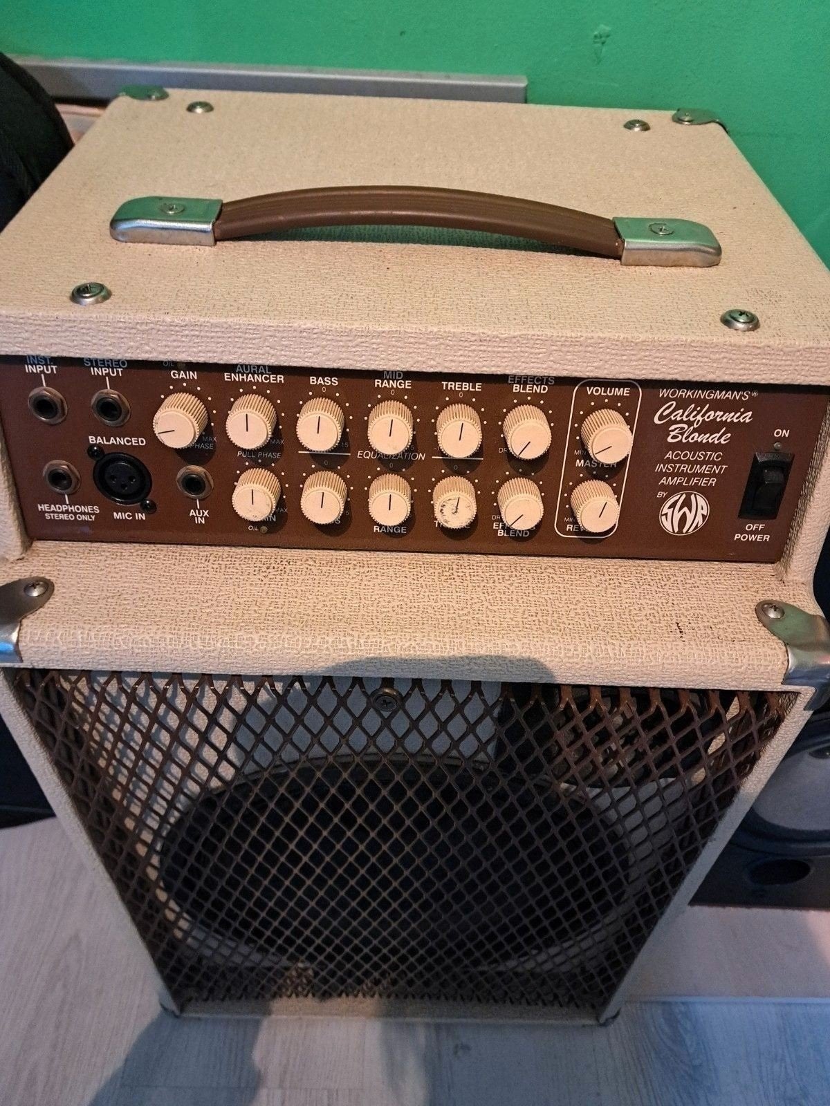 SWR California Blonde 2-Channel 1x12 met Tweeter Horn, Muziek en Instrumenten, Ophalen, Gebruikt, 100 watt of meer