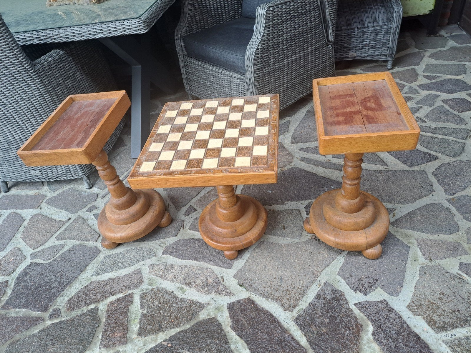 Set van 3 houten bijzettafels, waarvan 1 schaakbord, Ophalen of Verzenden