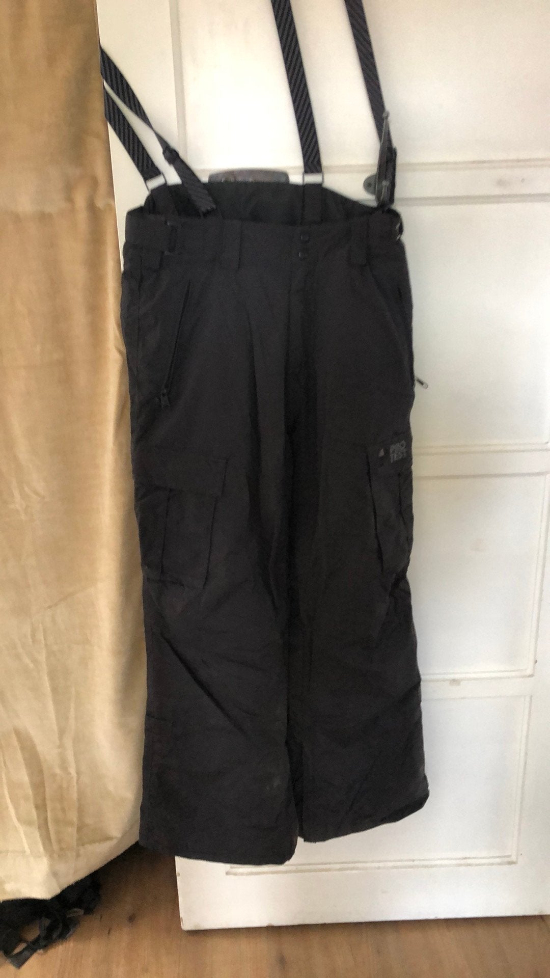 Protest skibroek met bretels - Maat M, Kleding | Dames, Wintersportkleding, Ophalen of Verzenden, Zo goed als nieuw, Maat 38/40 (M)
