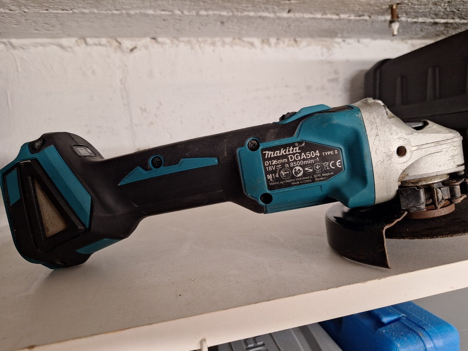 Makita DGA504 Haakse Slijper 18V Accu, Doe-het-zelf en Verbouw, Gereedschap | Schuurmachines, Ophalen of Verzenden, Gebruikt, Overige typen
