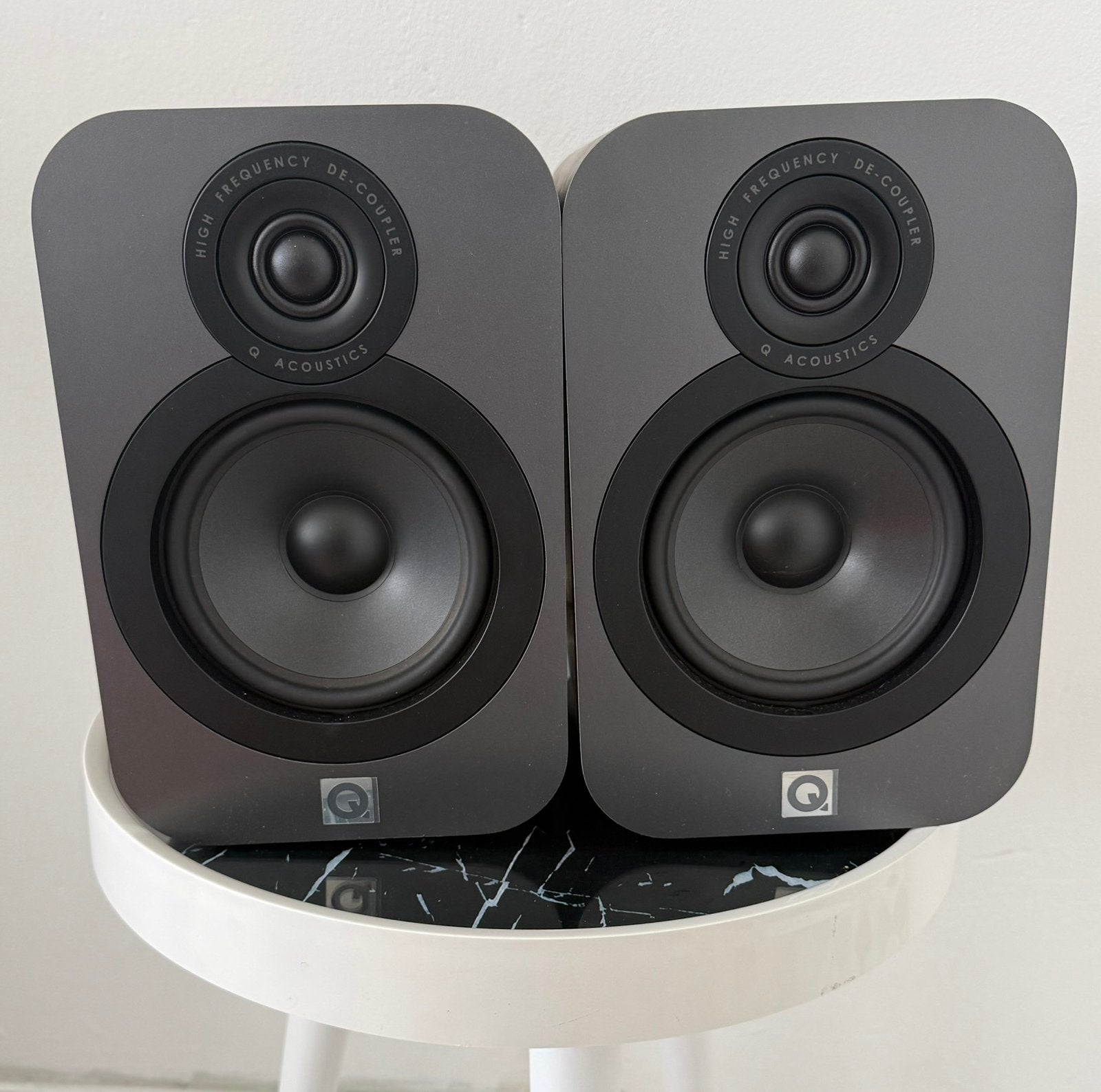 Q Accoustics 3020 Walnut, Ophalen, Zo goed als nieuw