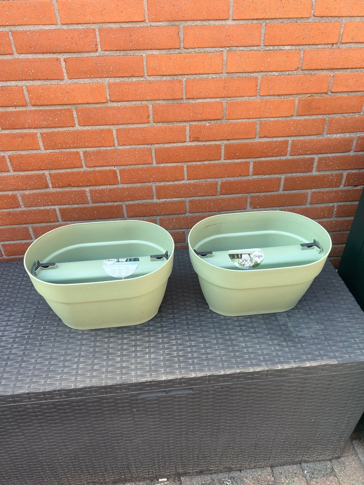 Set van 2 Elho bloembakken - Zo goed als nieuw, Kunststof, Minder dan 30 cm, Balkon, Minder dan 60 cm