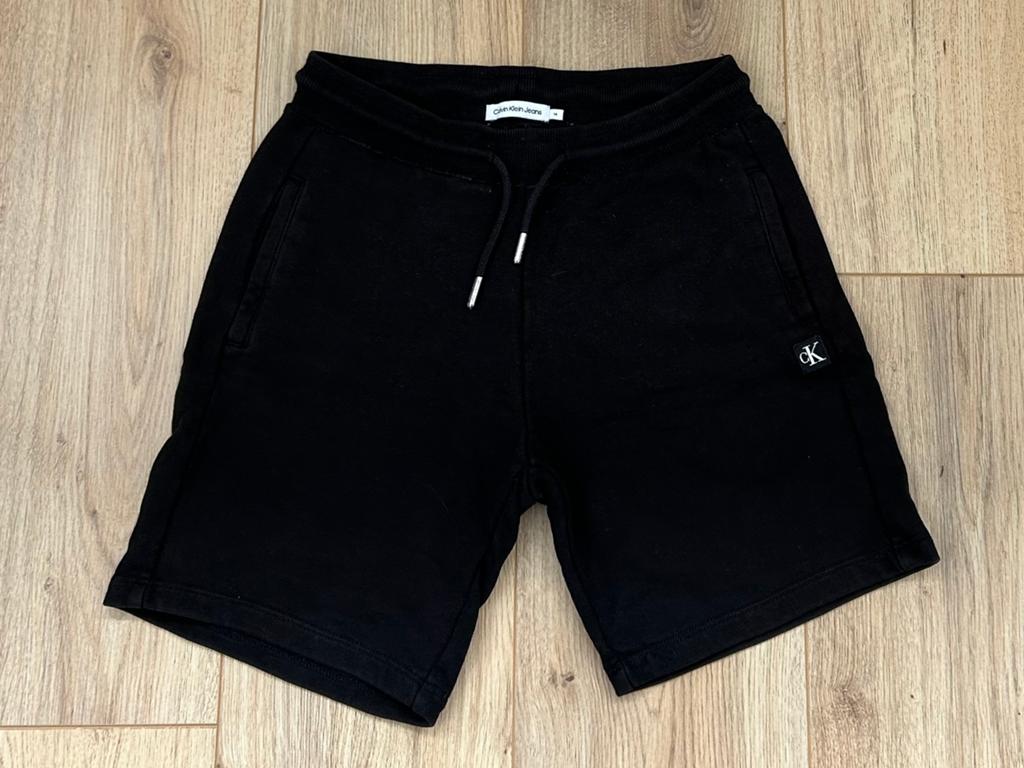 Als nieuw Calvin Klein Jeams korte zomer broek zwart 158 164, Kinderen en Baby's, Kinderkleding | Maat 158, Ophalen of Verzenden