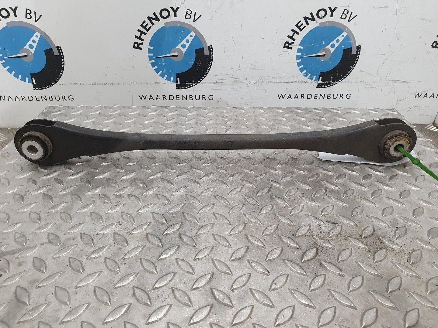 BMW 3 SERIES 330d High Executive  DRAAGARM ONDER LA 2012, Ophalen of Verzenden, Gebruikt, Stiba lid
