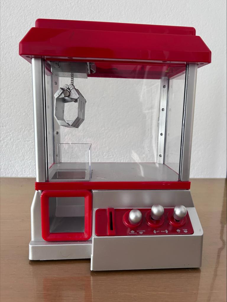 Mini grijpmachine speelgoed - rood/zilver, Kinderen en Baby's, Ophalen of Verzenden, Gebruikt, Jongen of Meisje