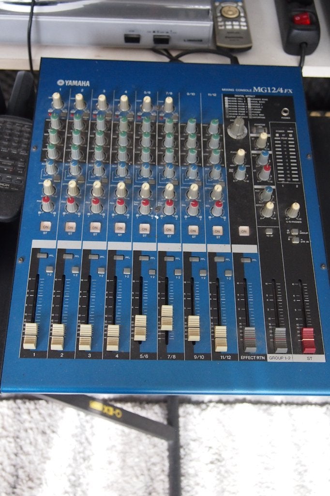ik ruim studio en basspullen op...., Ophalen, Gebruikt, 10 tot 20 kanalen, Microfooningang
