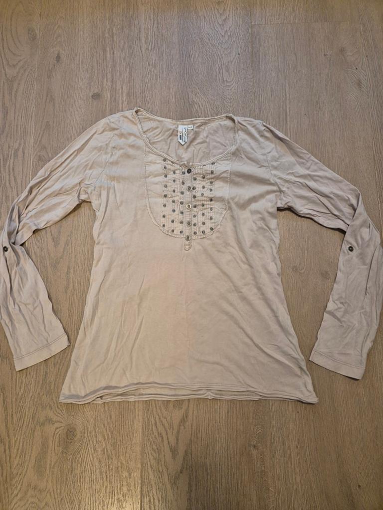 Beige top maat M, Kleding | Dames, Tops, Maat 38/40 (M), Beige, Ophalen of Verzenden, Zo goed als nieuw