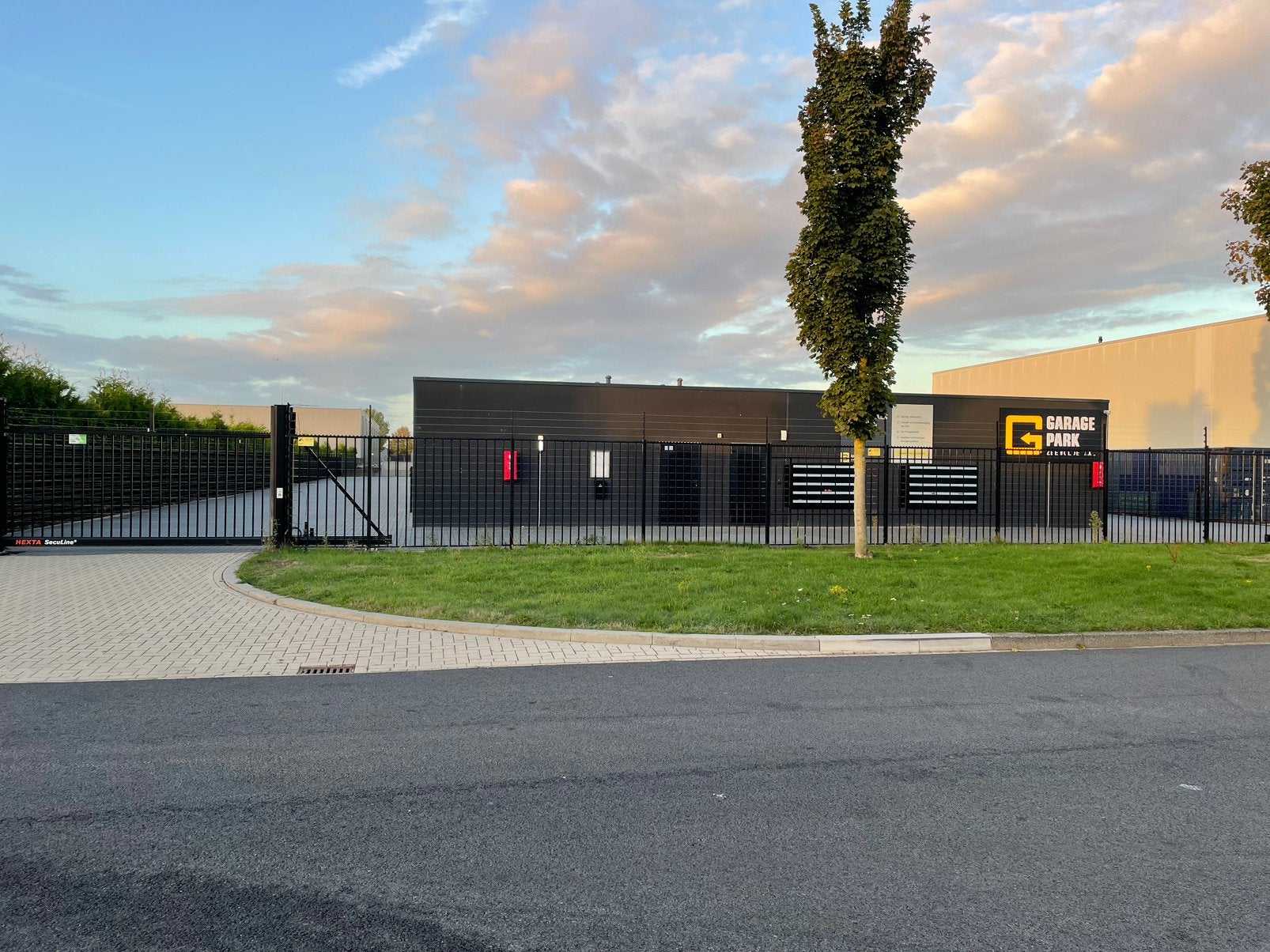 Garagebox / garage te huur op Garagepark Zeewolde XXL, Ophalen