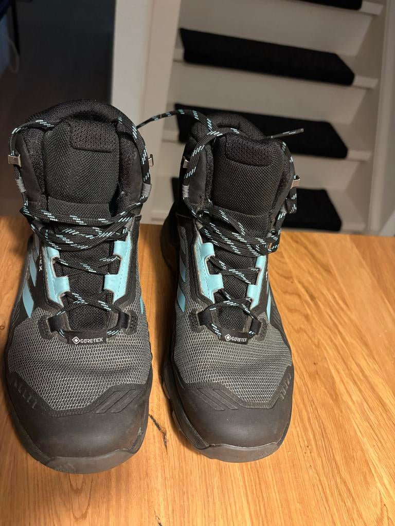 Adidas Terrex Wandelschoenen Maat 40 - Zwart/Blauw, Ophalen, Zwart, Wandelschoenen, Zo goed als nieuw