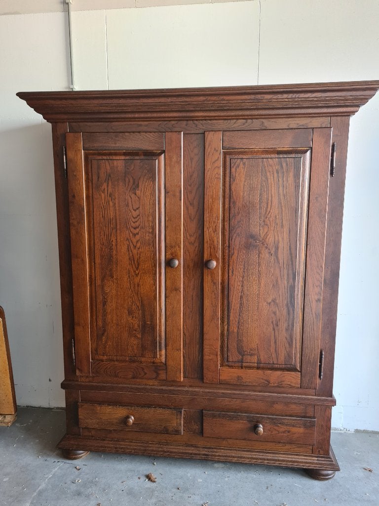 Massief houten kast, Ophalen