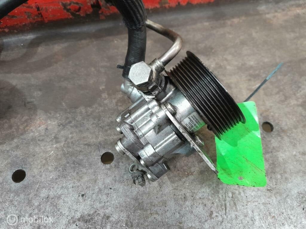 Stuurpomp Range Rover 3.6 TDV8 Vogue L322 Servo Pomp stuur, Auto-onderdelen, Besturing, Land Rover, Ophalen of Verzenden, Gebruikt