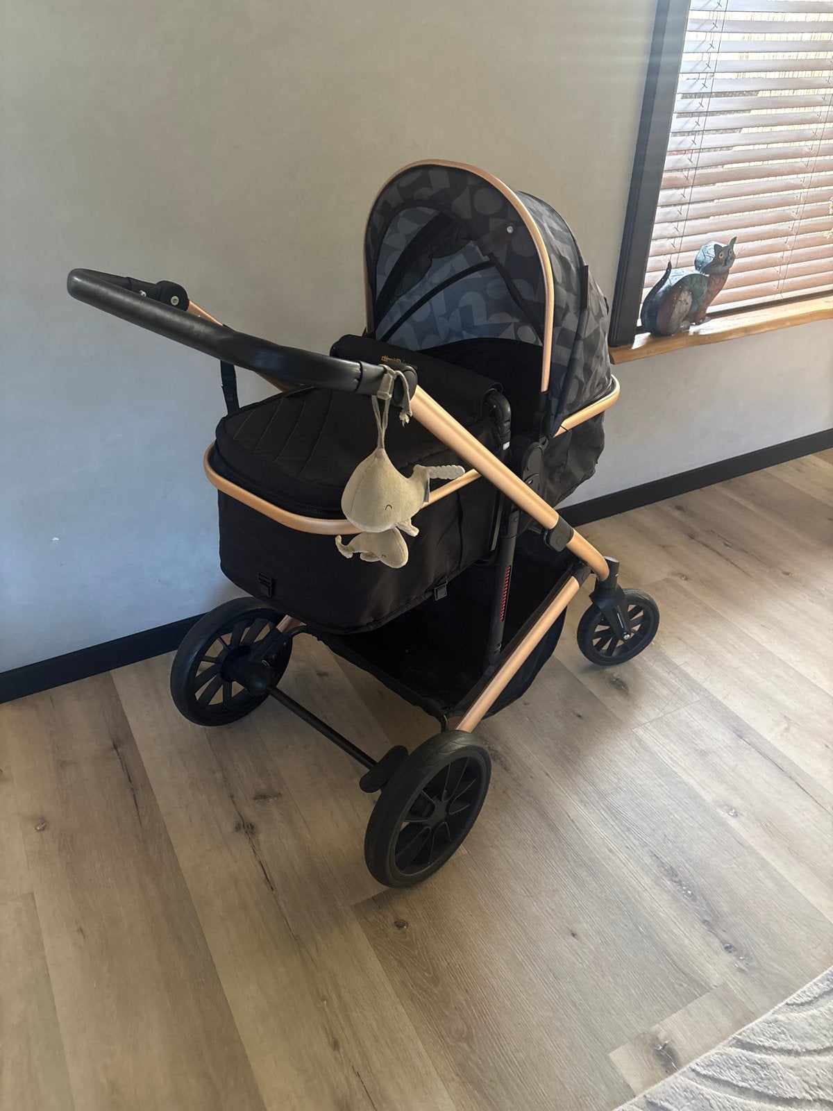 Chipolino Enigma Combiwagen - Zo goed als nieuw, Kinderen en Baby's, Zo goed als nieuw, Combiwagen, Met reiswieg, Ophalen