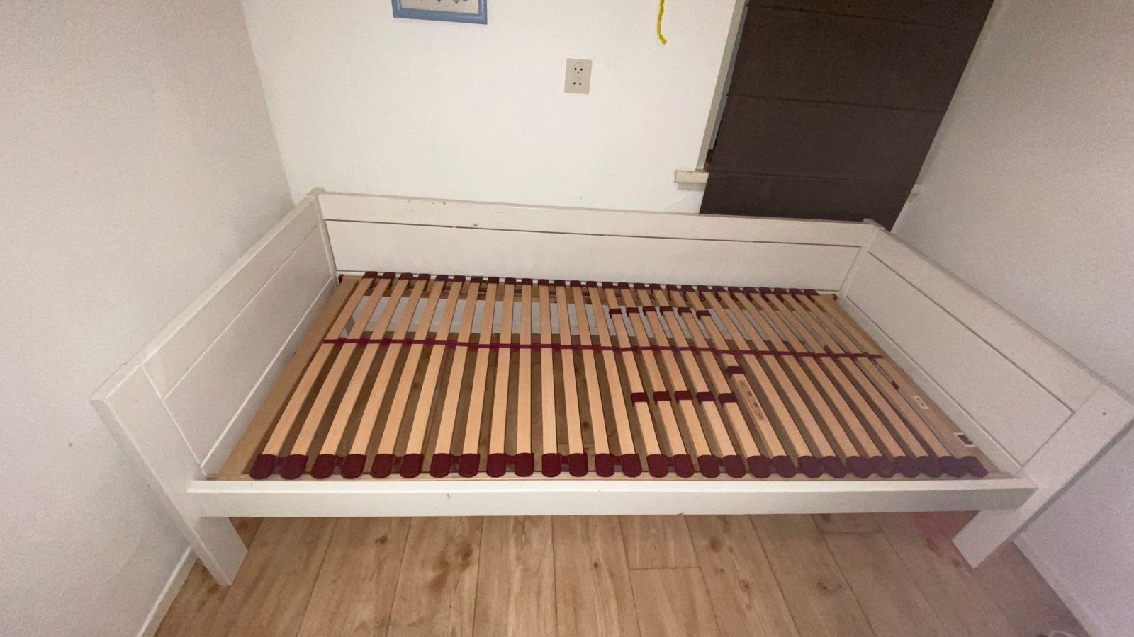 Eenpersoonsbed Lifetime 90x200 cm met lattenbodem, Ophalen, Gebruikt, 90 cm, Eenpersoons
