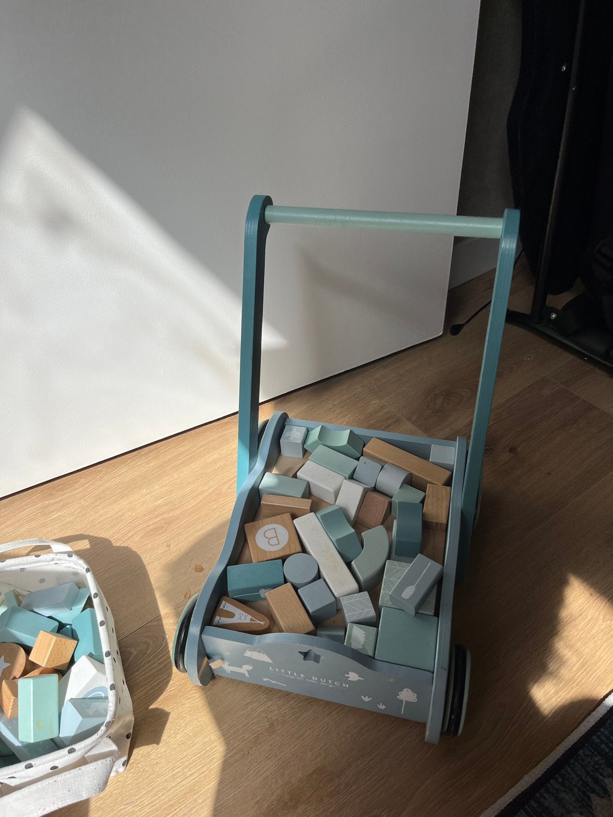 Houten blokkenkar Little Dutch, Kinderen en Baby's, Speelgoed | Houten speelgoed, Ophalen of Verzenden, Gebruikt, Duw- of Trekspeelgoed