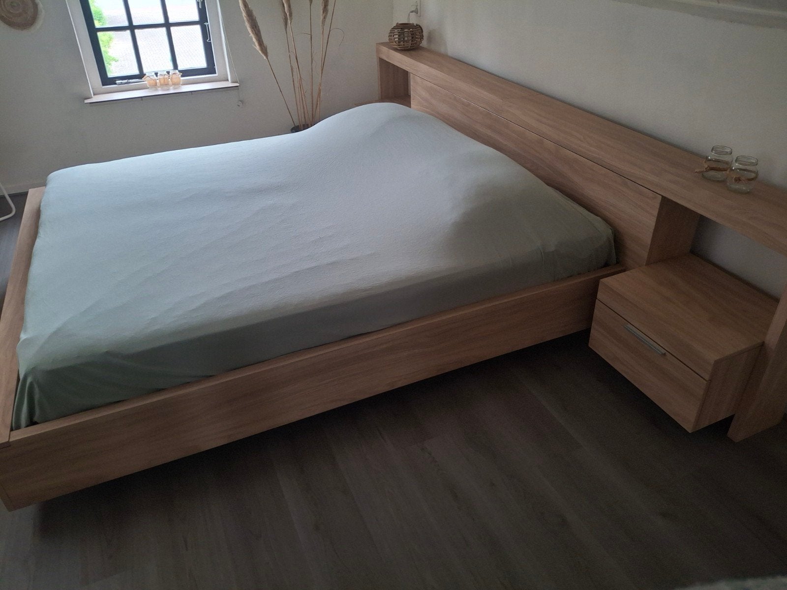 Prachtig 2 persoons bed /  ledikant met bedbodems., Huis en Inrichting, Slaapkamer | Bedden, Ophalen, Tweepersoons, Zo goed als nieuw