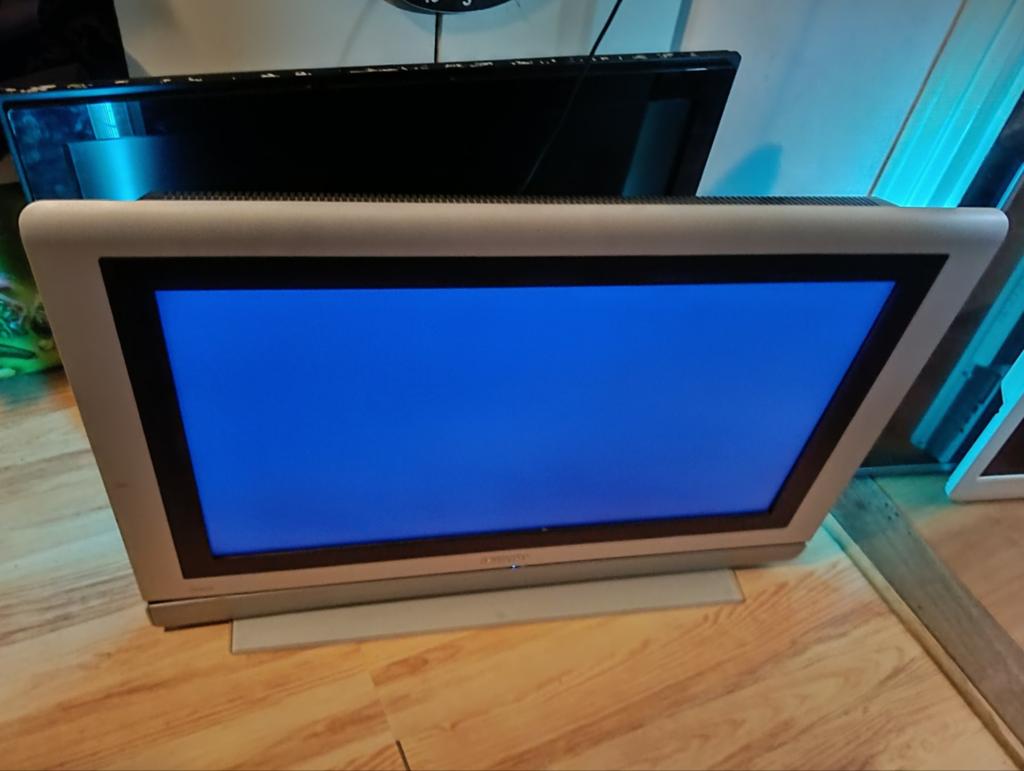 Televisie 32inch Philips 32pf9966/10 op roterende voet, Audio, Tv en Foto, Televisies, Ophalen, 50 Hz, Philips