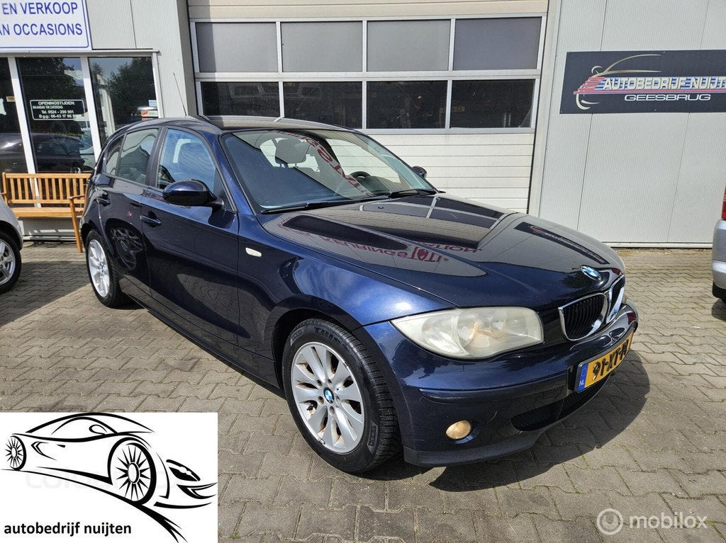 BMW 1-serie 118i High Executive 5-DEURS, Auto's, BMW, 1-Serie, Achterwielaandrijving, 1225 kg, 4 cilinders