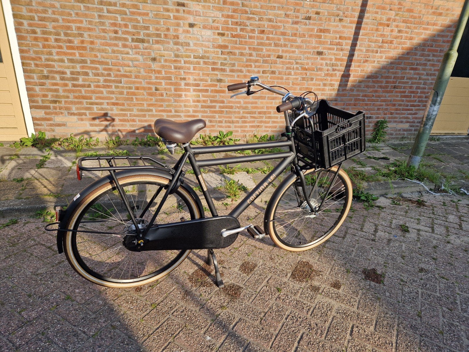 Cortina U4 H61 Jet Black Matt ND7 Stadsfiets, Versnellingen, 56 cm of meer, Zo goed als nieuw, Trommelrem