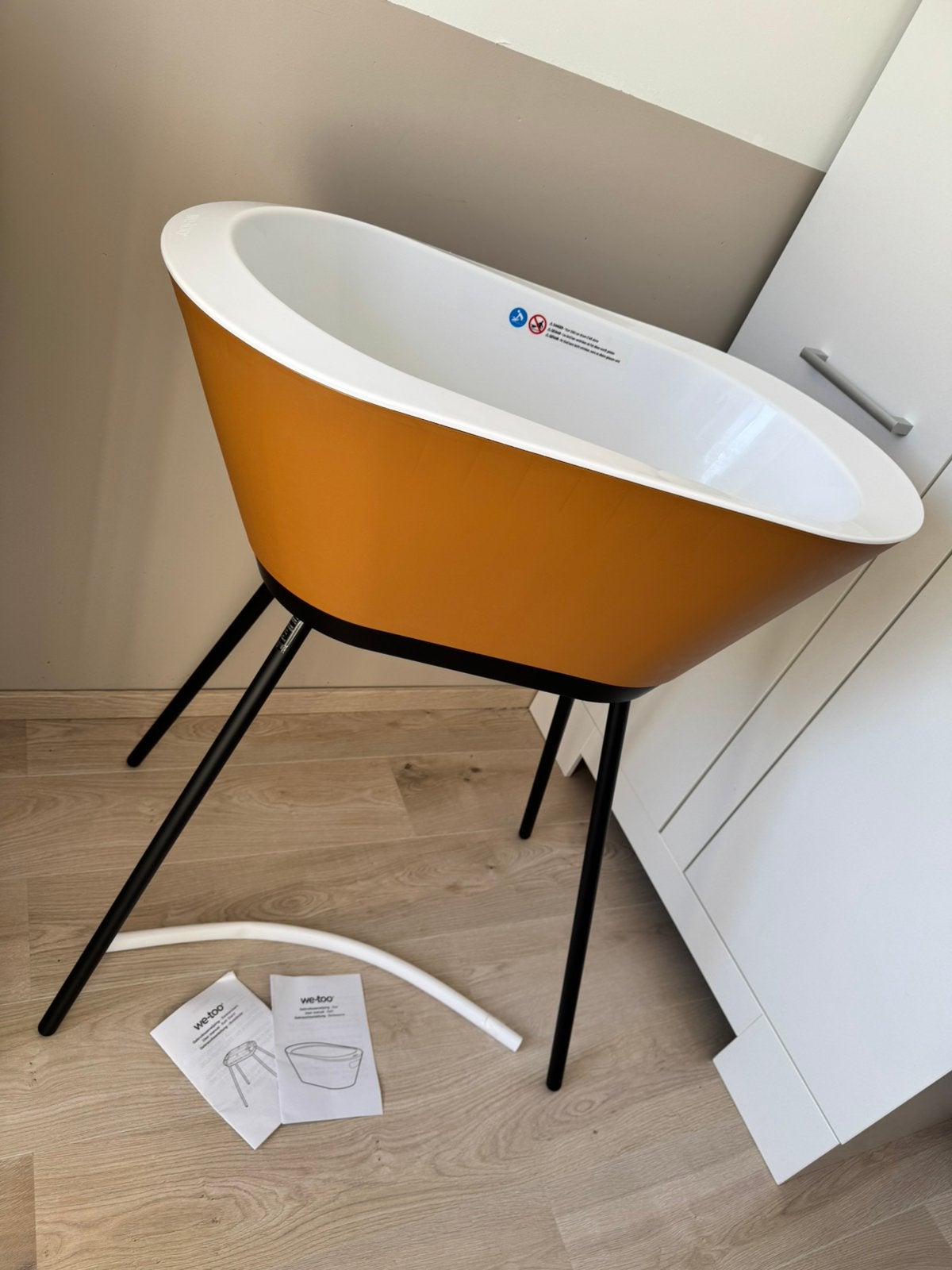 We-Too badset - baby bad, Kinderen en Baby's, Zo goed als nieuw, Badje, Standaard, Ophalen