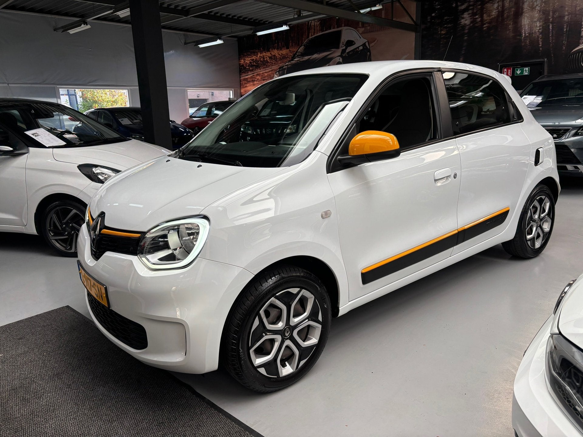 Renault Twingo 1.0 SCe Collection / Airco, Auto's, 65 pk, Gebruikt, Met garantie (alle), 4 stoelen