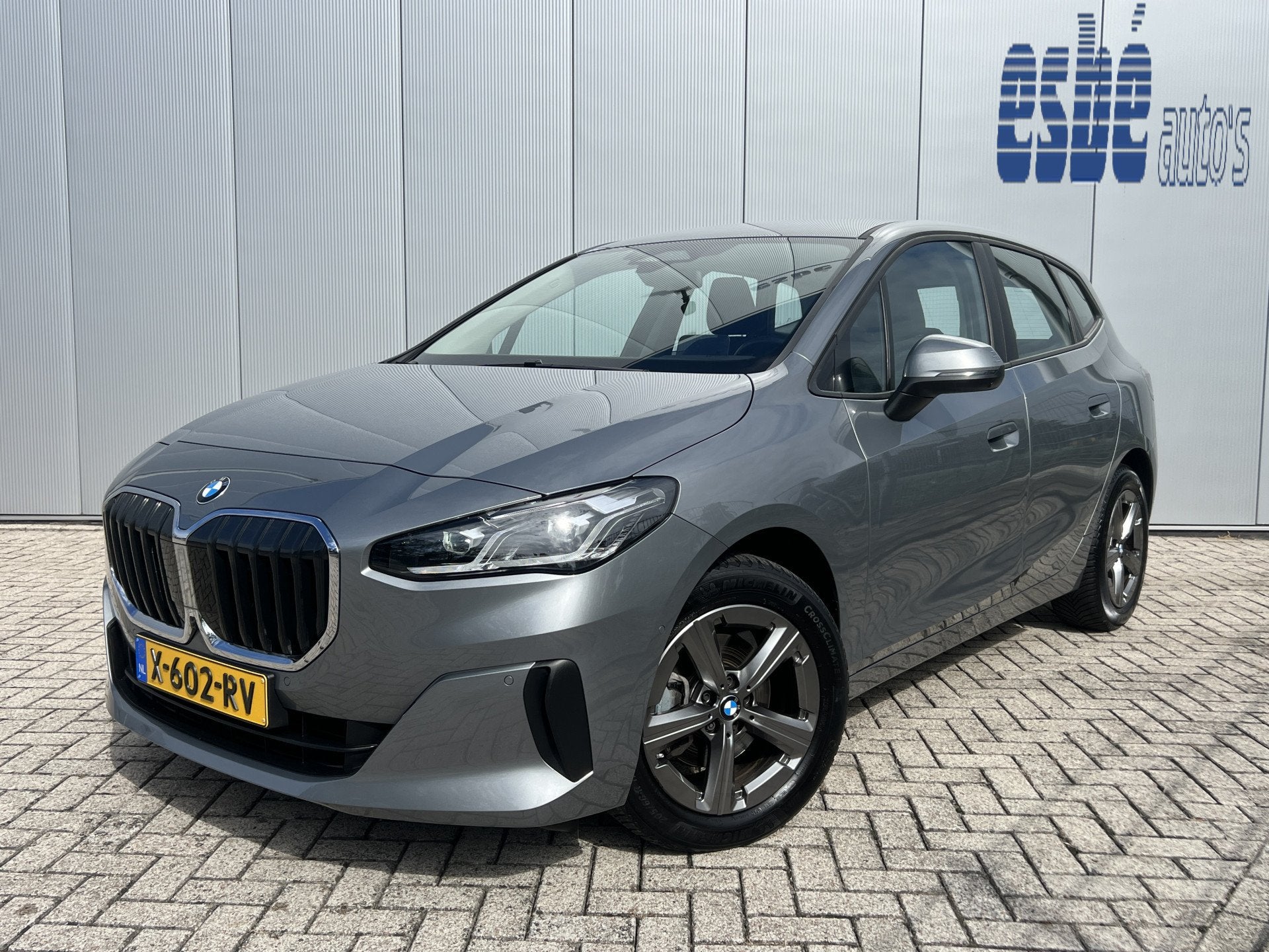 BMW 2 Serie 218i Automaat Premium Navigatie Prof Live Cockpi, Dealer onderhouden, Gebruikt, Met garantie (alle), 1445 kg