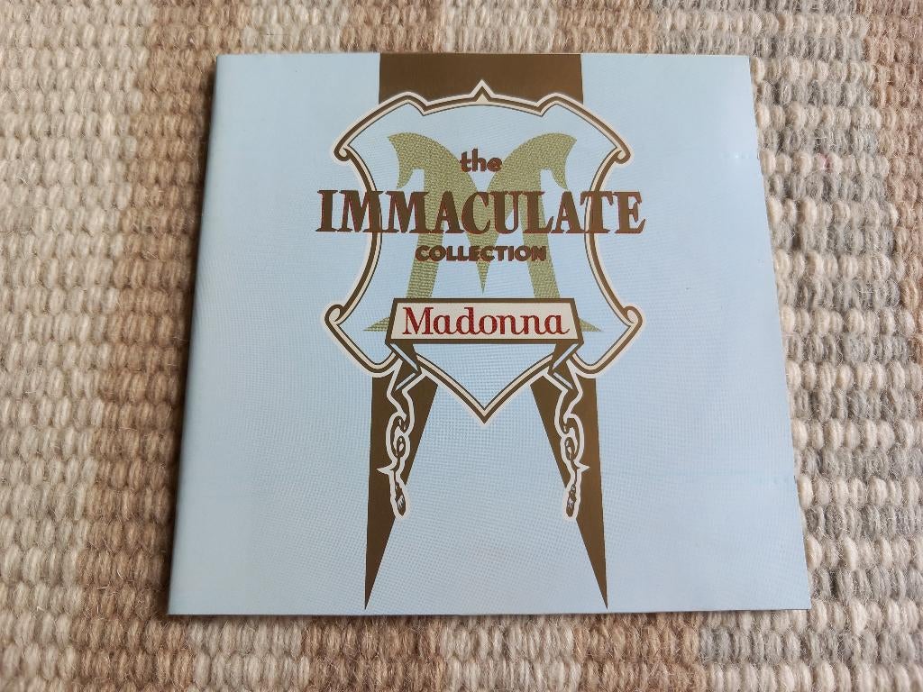 CD  Madonna - The immaculate collection (1990)  **VERZ/OPH**, Ophalen, Zo goed als nieuw