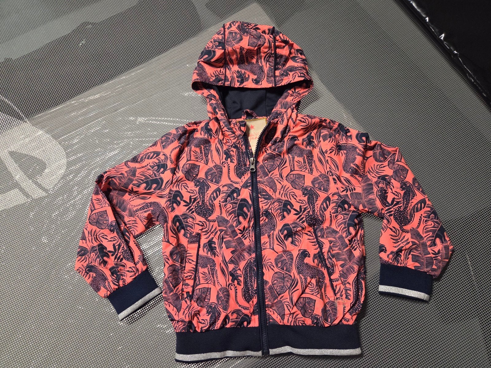 Zomerjas met oranje sterren en jungleprint, maat 128/134, Meisje, Ophalen of Verzenden, Zo goed als nieuw, Orange Stars