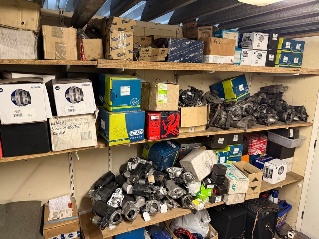Diverse startmotoren en dynamo's te koop, Ophalen, Gereviseerd, Overige automerken