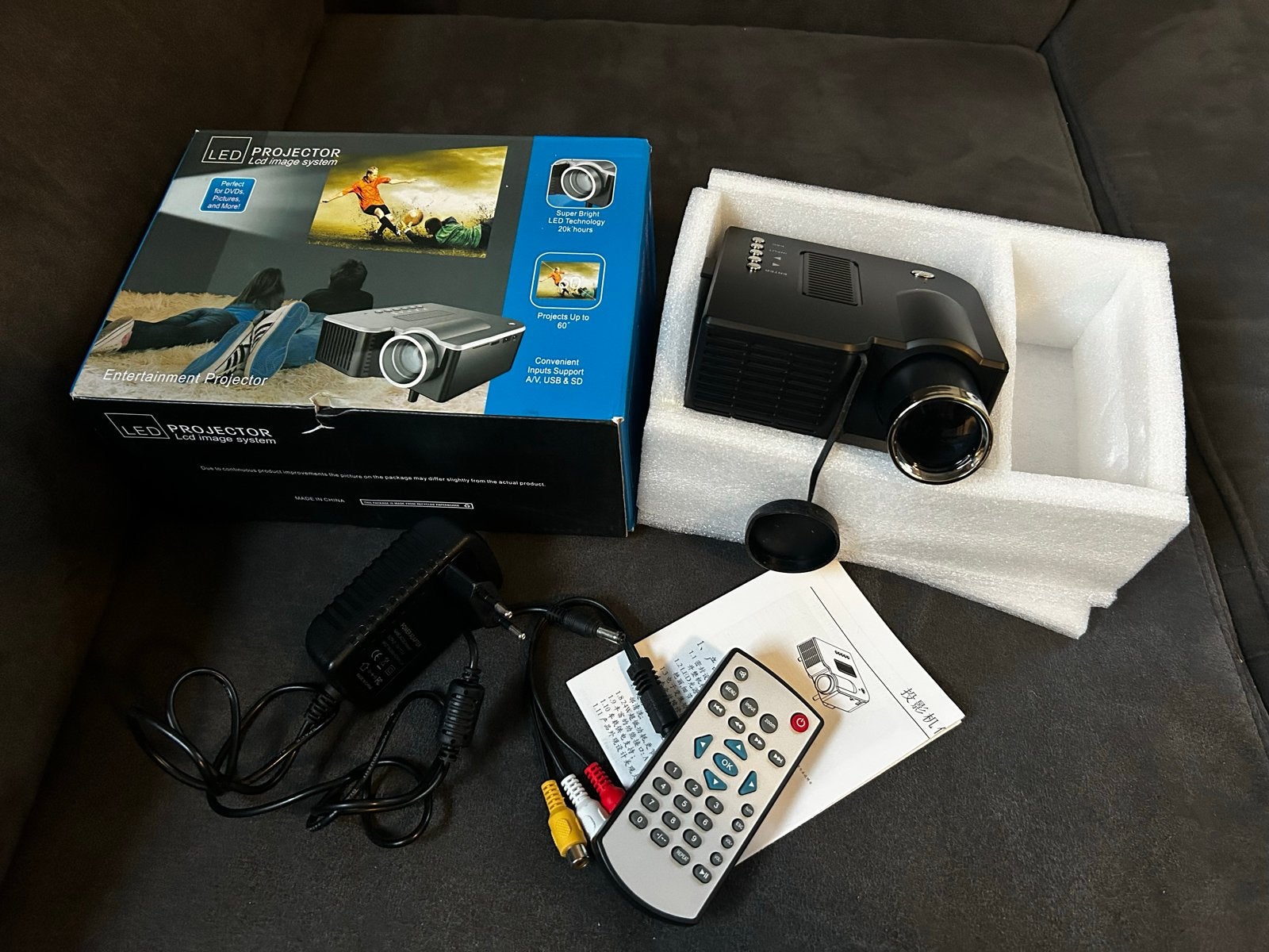 Entertainment Projector LED, Audio, Tv en Foto, Ophalen of Verzenden, Zo goed als nieuw, LED, Overige resoluties