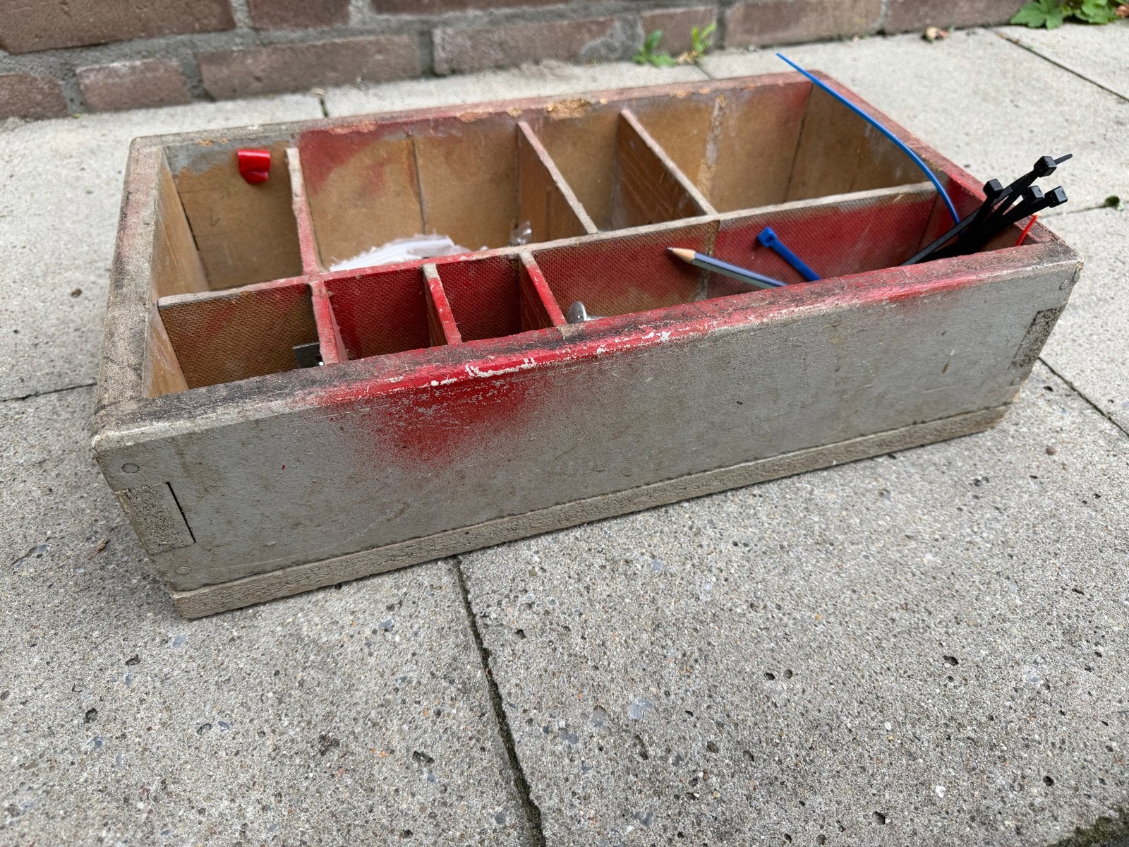 Houten sorteerbak met diverse bevestigingsmaterialen, Ophalen, Gebruikt, Minder dan 50 mm, Overige typen