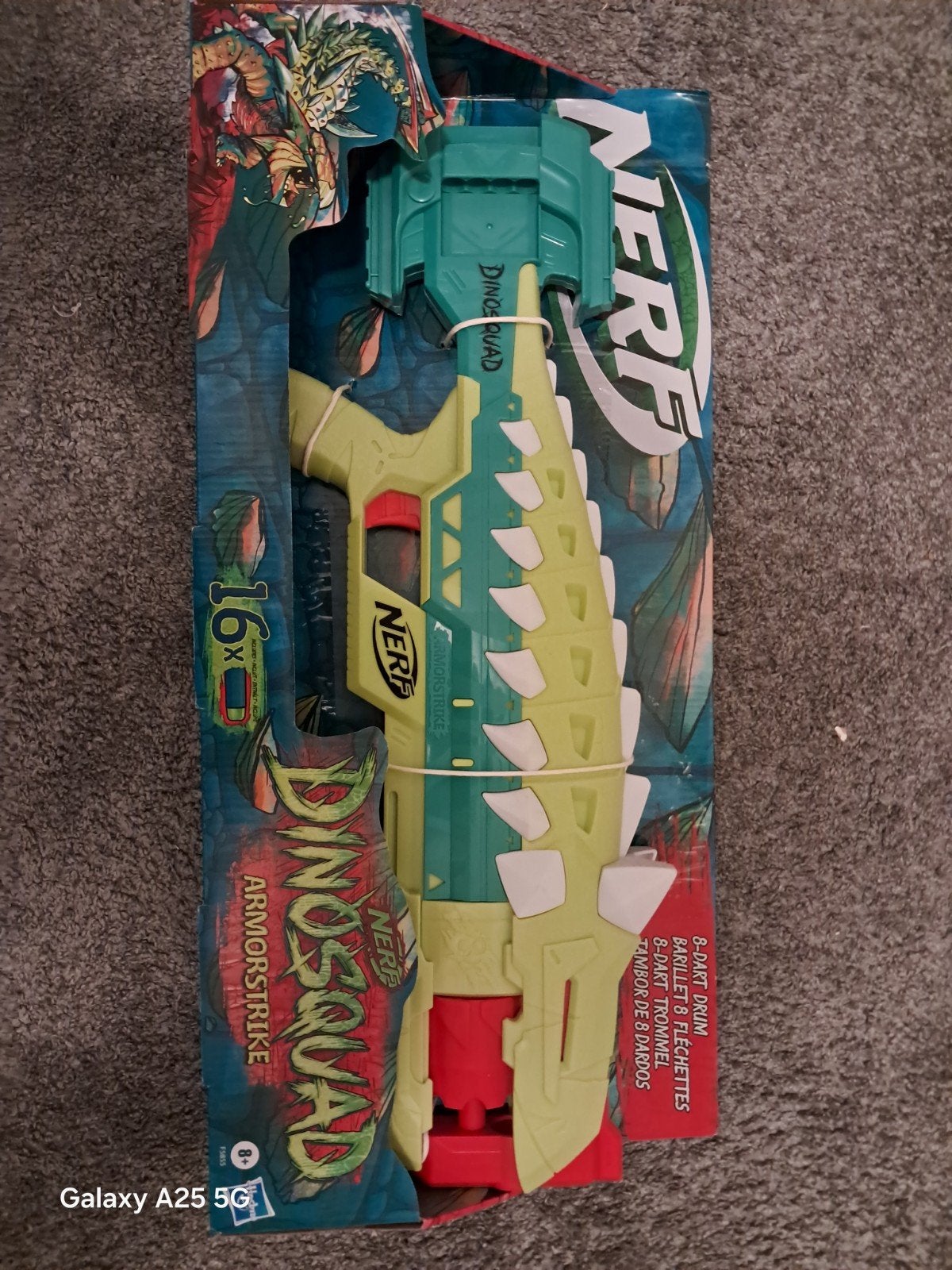 NERF Dinosquad Armorstrike Blaster - Nieuw in doos, Ophalen of Verzenden, Nieuw, Jongen of Meisje