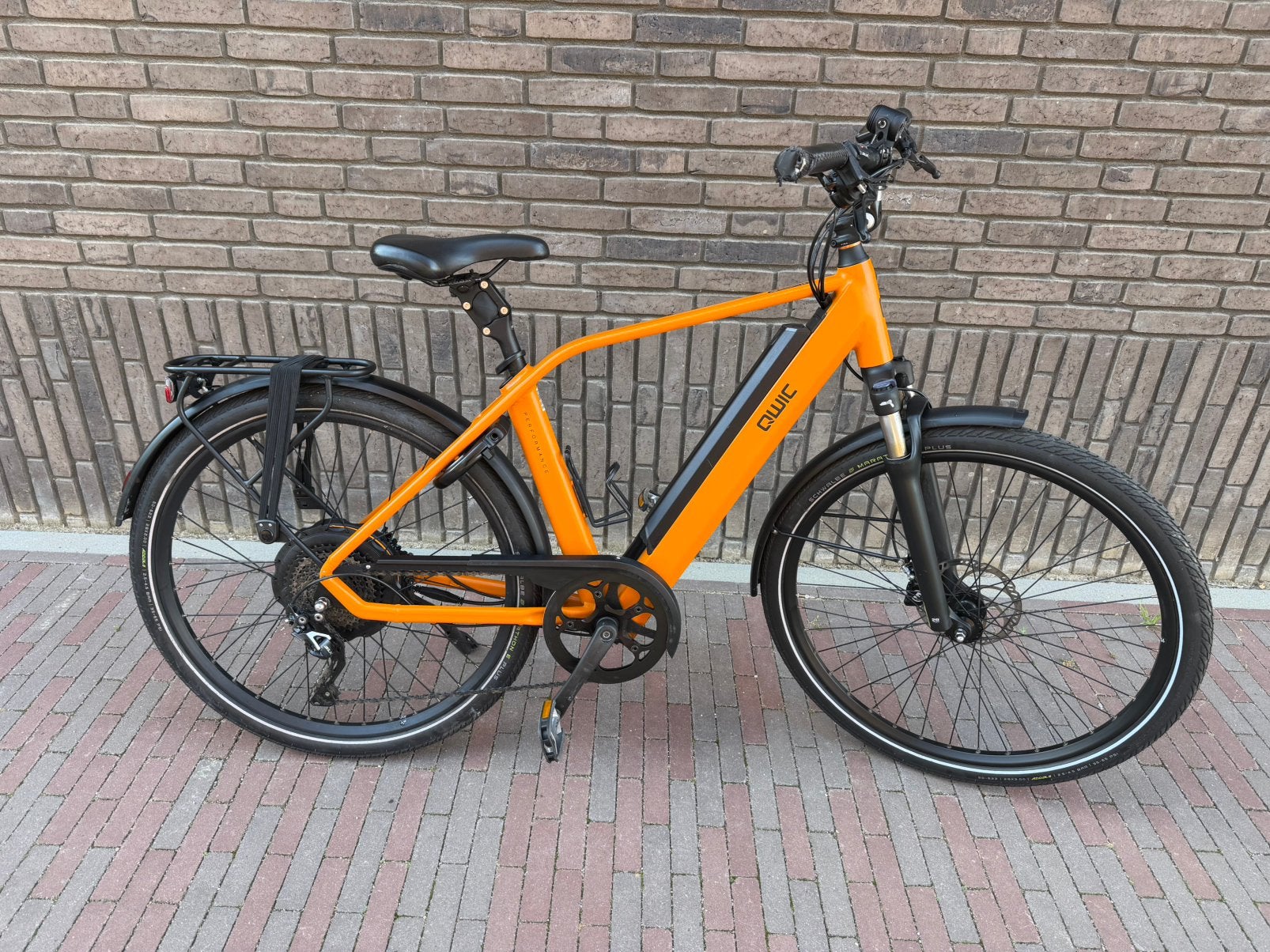 Zgn Qwic Rd10 Performance elektrische fiets kan tot 45km!, Versnellingen, Zo goed als nieuw, Schijfrem, Ophalen