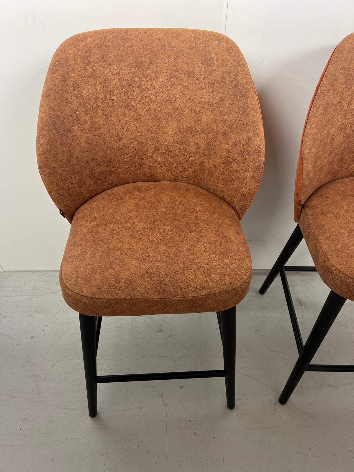 PMP Furniture barkrukken, oranje/bruin, Ophalen, 60 tot 90 cm, Nieuw, Leer