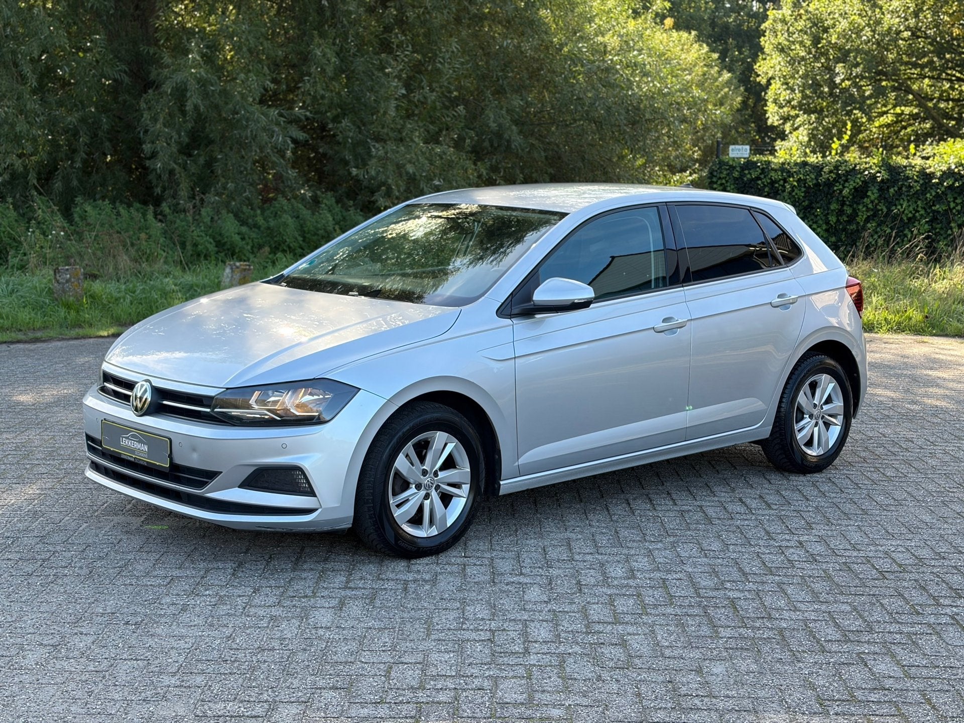 Volkswagen Polo 1.0 TSI Comfortline DSG I CARPLAY I CRUISE I, Auto's, Gebruikt, 95 pk, Bedrijf, 1080 kg