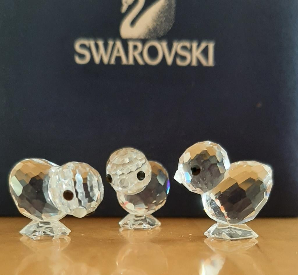Swarovski 3 kleine kuikentjes, Verzamelen, Swarovski, Ophalen of Verzenden, Zo goed als nieuw, Figuurtje