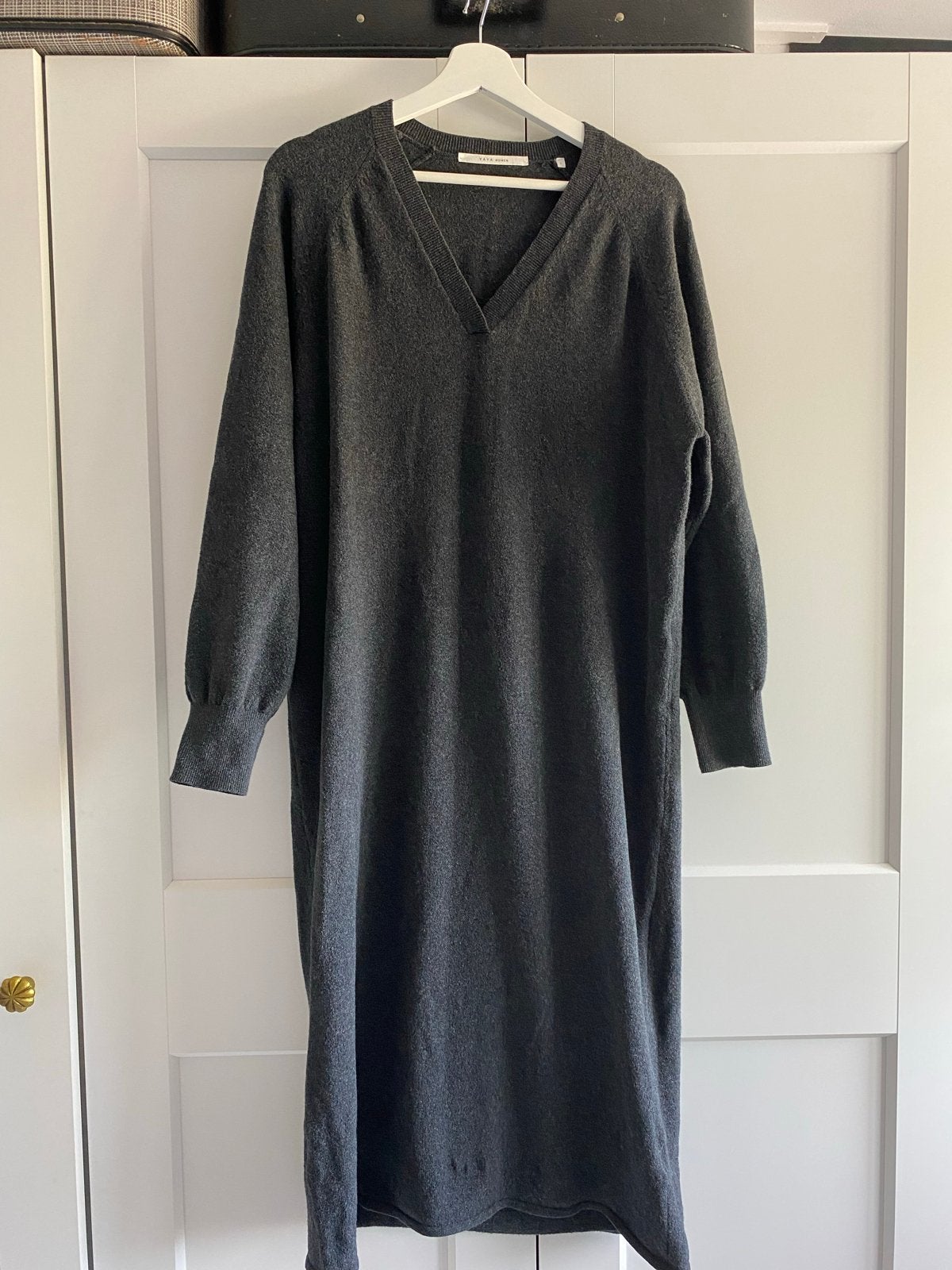 Yaya jurk l, Kleding | Dames, Jurken, Ophalen of Verzenden, Zo goed als nieuw, Maat 42/44 (L), Grijs