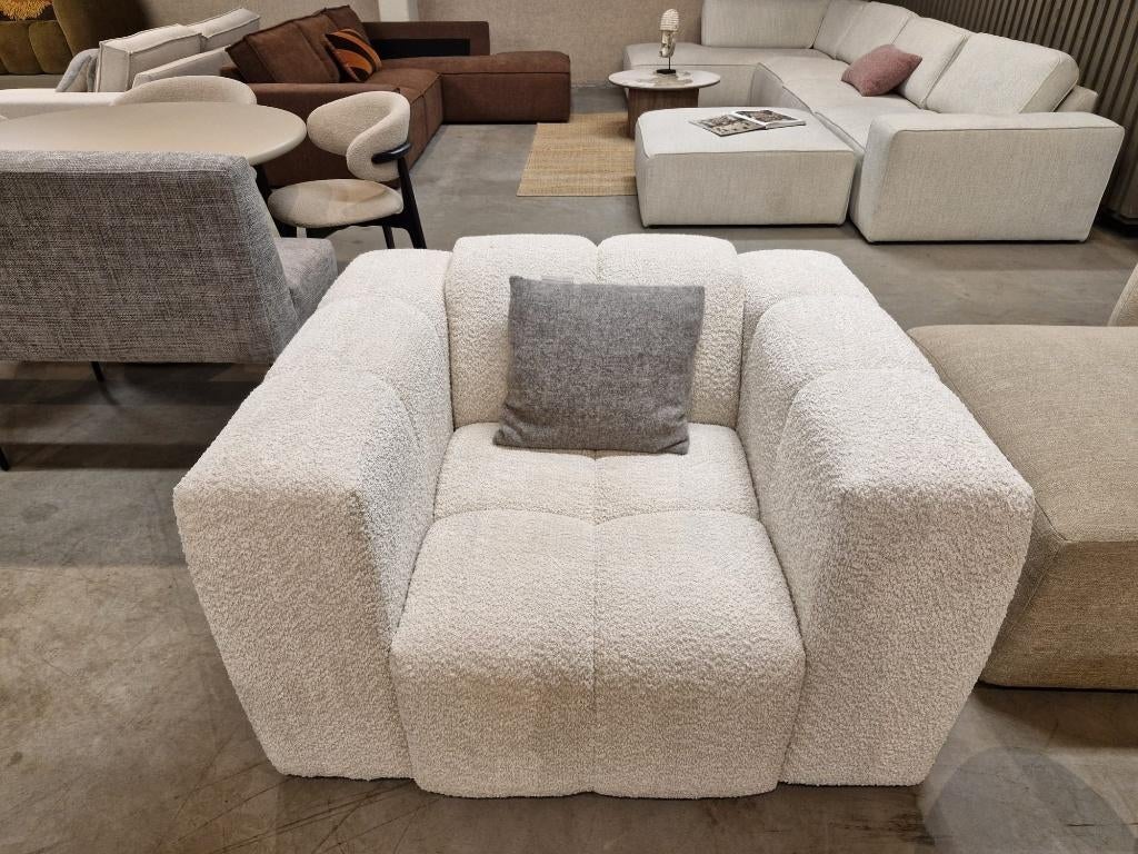 Bouclé fauteuil - sample sale, Ophalen, ., Nieuw, 75 tot 100 cm